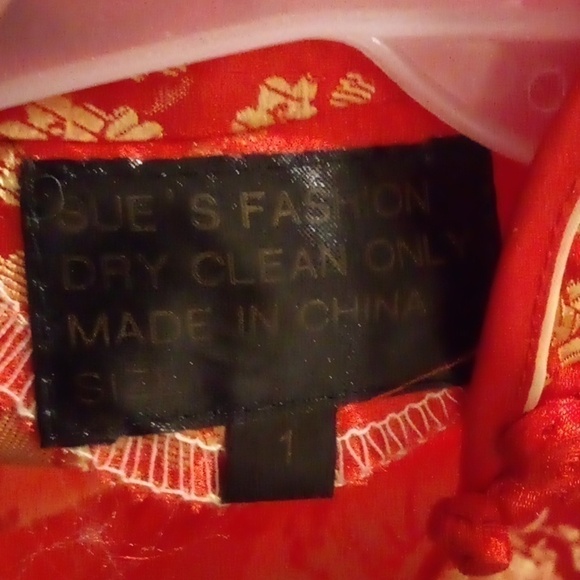 Adorable Little Girl's Red Floral Kamona Dress - Size 1 - Picture 5 of 6